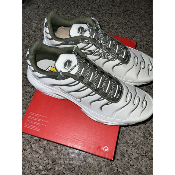 Size 12 Nike Air Max Plus Phantom‎ Neutral Olive
